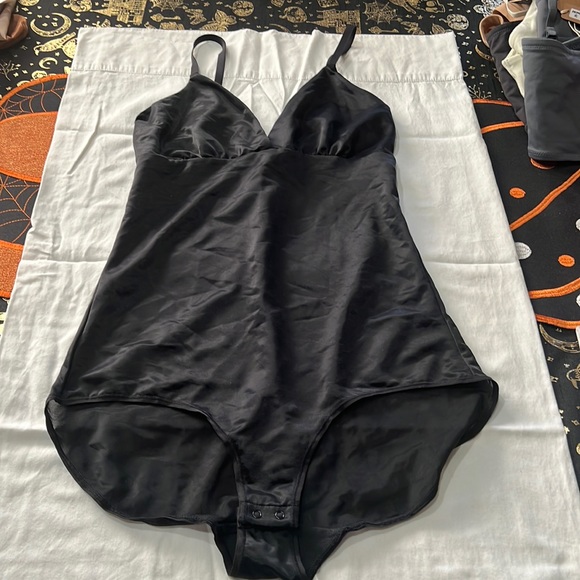 SKIMS Intimates & Sleepwear Skims Barely There Shapewear Poshmark